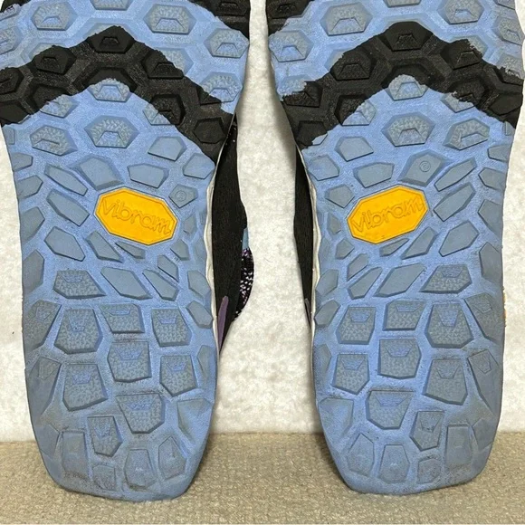 New Balance Womens Blk/Purple Fresh Foam Hierrro V5 Trail Running Shoes SZ 9.5 - Picture 10 of 11
